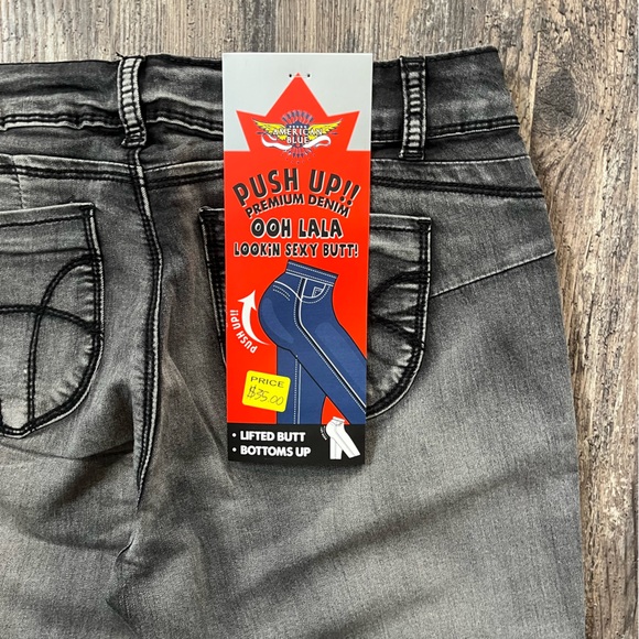 American Blue Jeans Women’s Better Butt Grey Wash Skinny Leg NWT Various Sizes - Picture 11 of 12